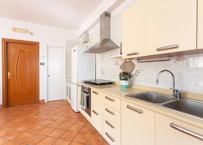 La Piccola Gemma Искья